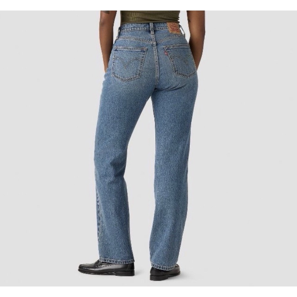 Levi's Women's 501 Size 29x30 29" Curve Jeans High Rise Straight Leg Curvy Fit - Picture 3 of 7